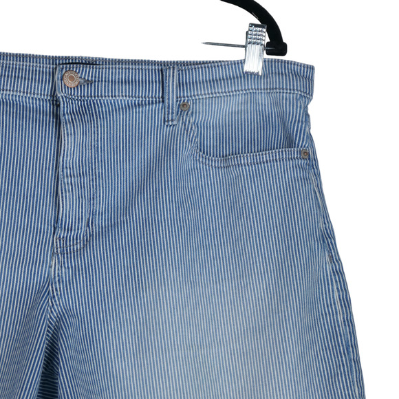 Calvin Klein Denim Jean Shorts Women Size 16 Pockets Blue White Hi Rise Nautical - Picture 2 of 9